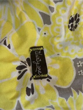 thirty-one overnight tote bag. Floral Pattern